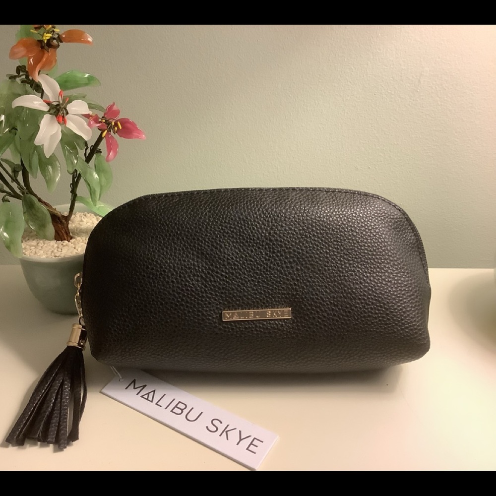 NWT!  Malibu Skye Cosmetic Bag
